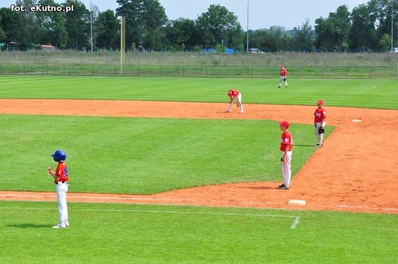 Polacy kontra Węgrzy. Baseballowe mistrzostwa w pełni