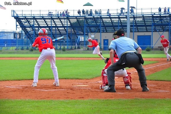 Polacy kontra Węgrzy. Baseballowe mistrzostwa w pełni