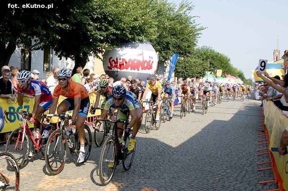 Kolarskie zmagania w obiektywie