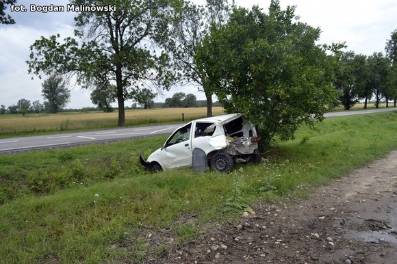 TIR z Węgier staranował fiata seicento