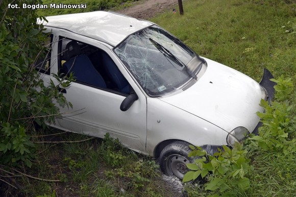 TIR z Węgier staranował fiata seicento