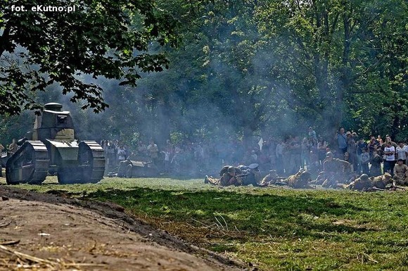 Wyjątkowa msza polowa. Inscenizacje z drugiego dnia III Zlotu GRH