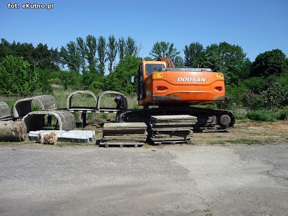 Dziurawe procedury w sytuacjach kryzysowych? Sklęczki się organizują
