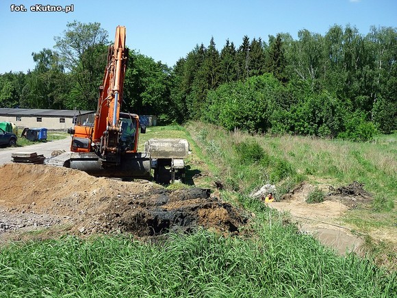 Dziurawe procedury w sytuacjach kryzysowych? Sklęczki się organizują