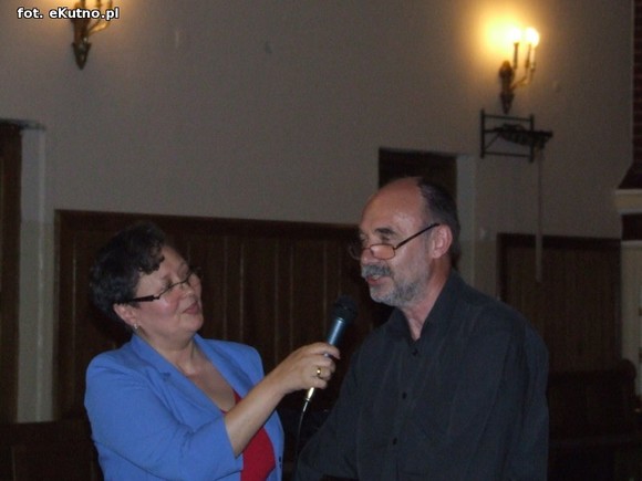 Perłowy głos mezzosopranistki niósł po wieżę kościoła