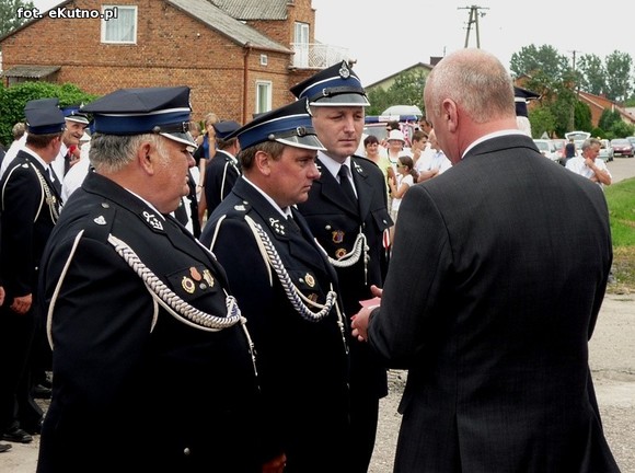 Ordery, ratownicy powietrzni i czworonożni. Szacowny jubileusz strażaków z Woli Kałkowej