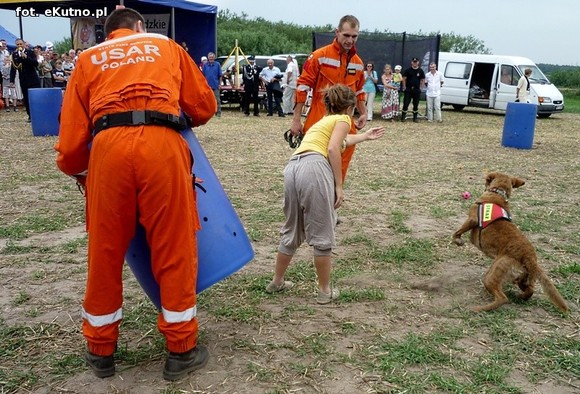 Ordery, ratownicy powietrzni i czworonożni. Szacowny jubileusz strażaków z Woli Kałkowej