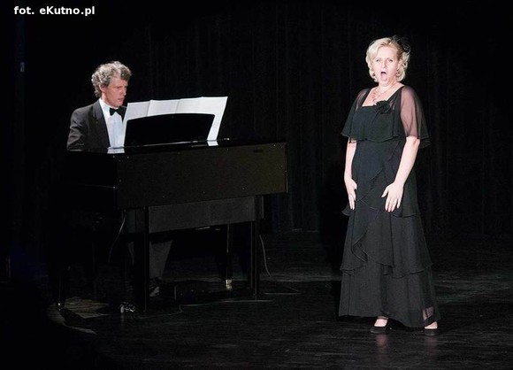 Pieśni miłosne świata osłodziły dzisiejszy wieczór. A w piątek arie na cześć św. Wawrzyńca