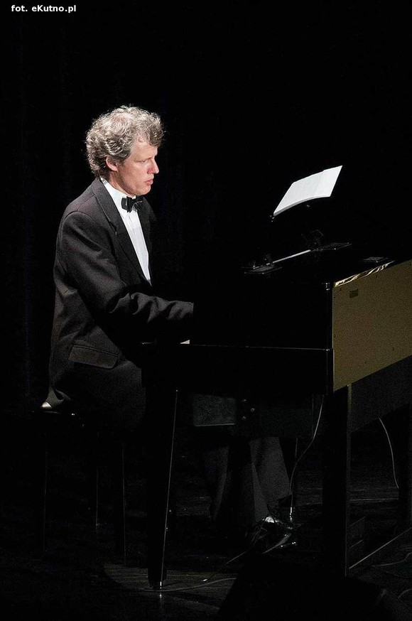 Pieśni miłosne świata osłodziły dzisiejszy wieczór. A w piątek arie na cześć św. Wawrzyńca