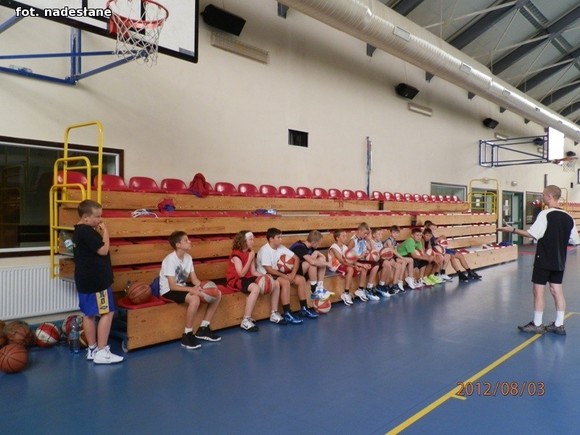 Obóz sportowy młodzieży AZS WSGK KUTNO w Łącku