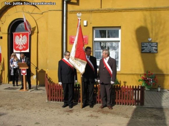 Krośniewice pamiętają o gen. W. Andersie