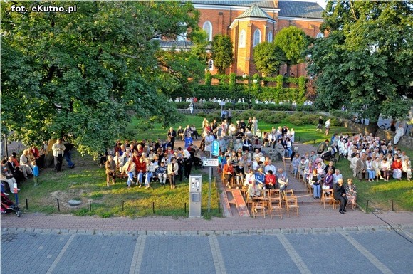 Koncert plenerowy. III Letni Festiwal Muzyczny