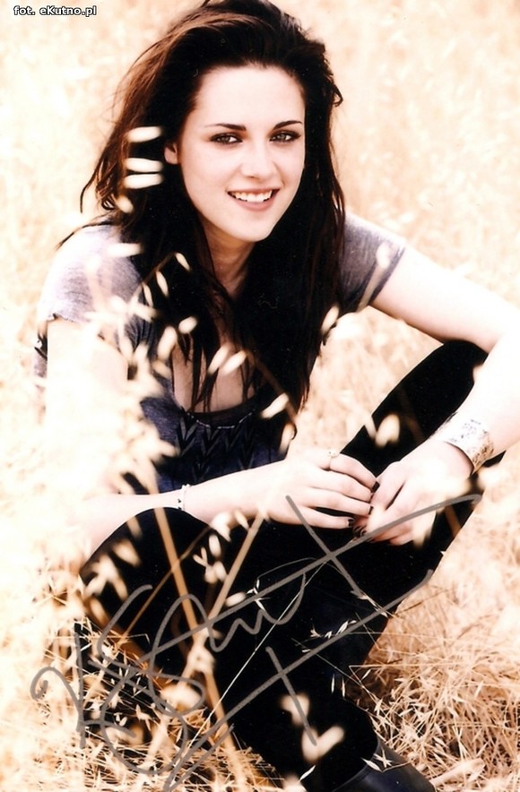 Odkrywamy swoje pasje w bibliotece. Hobby Kingi: autografy i origami