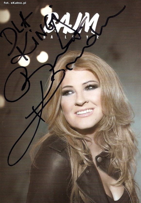 Odkrywamy swoje pasje w bibliotece. Hobby Kingi: autografy i origami