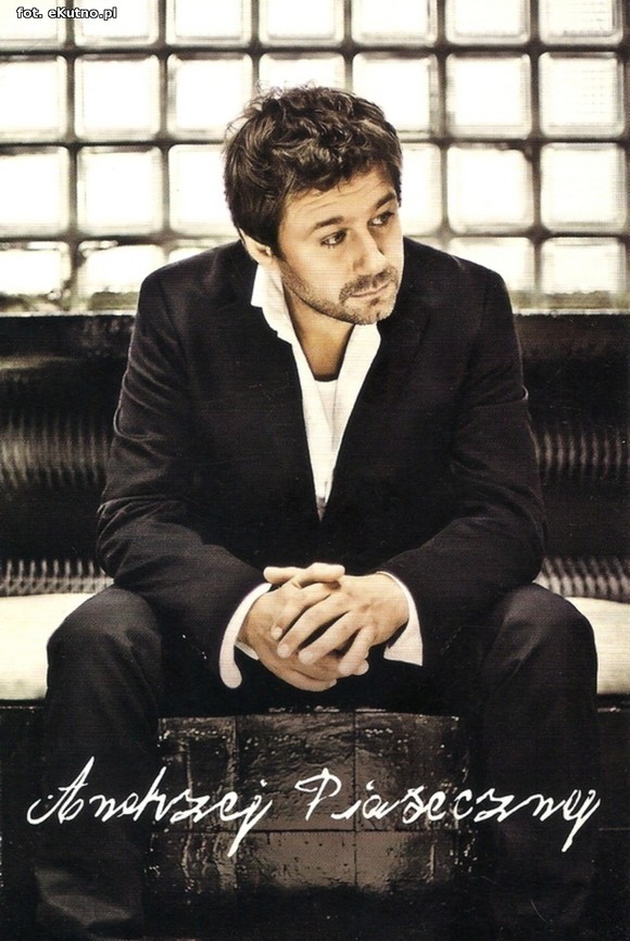 Odkrywamy swoje pasje w bibliotece. Hobby Kingi: autografy i origami