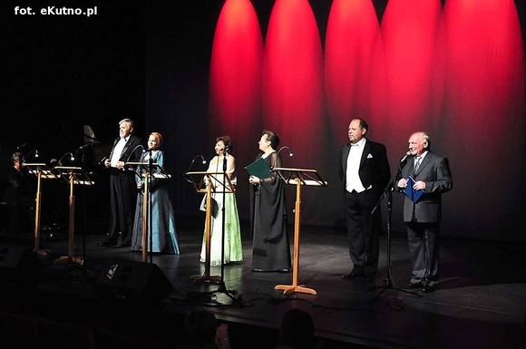 Światowe dzieła operowe dla kutnowskiej publiczności