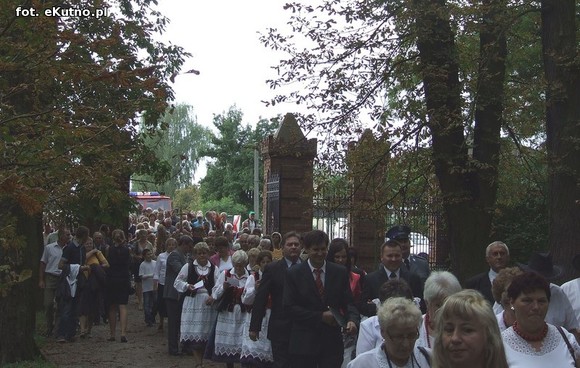 Na Polski imię, na Jej cześć podnosim czoła dumne. Święto Plonów w Oporowie