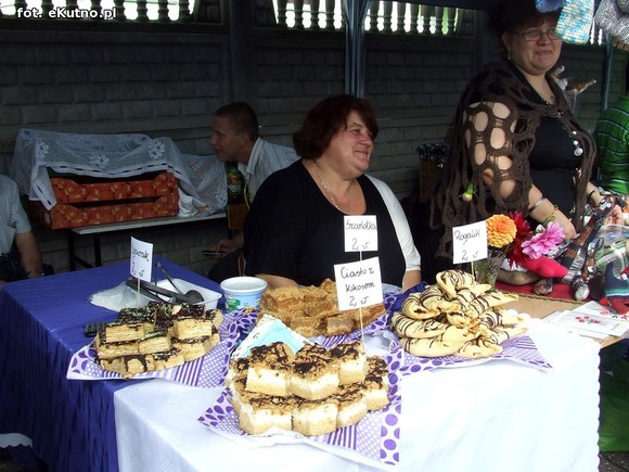 W Strzelcach piękne wieńce, regionalne delicje i dobra zabawa