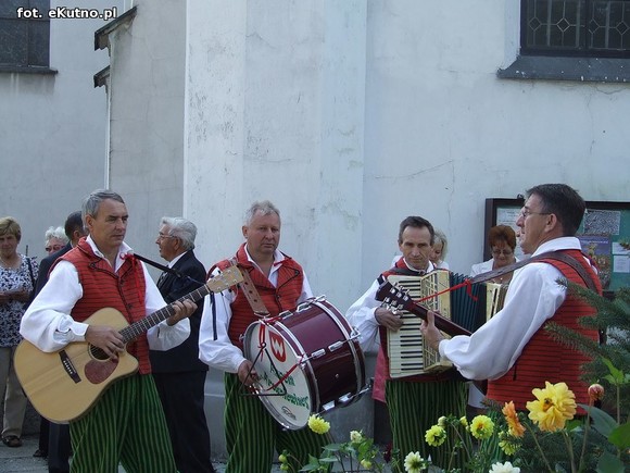 Dożynki w Krośniewicach i Nowych Ostrowach