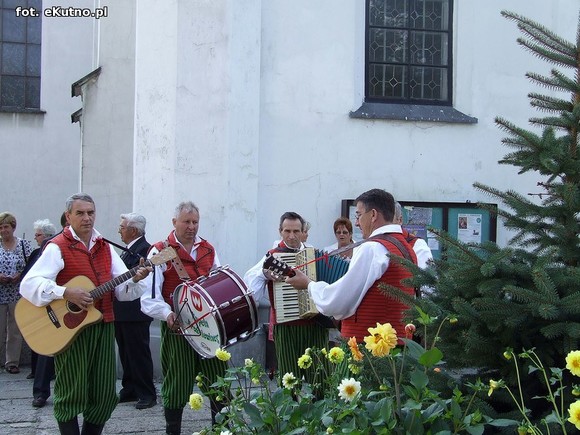 Dożynki w Krośniewicach i Nowych Ostrowach