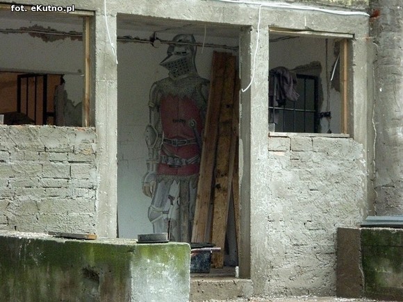 Szlakiem zaniedbanych zabytków powiatu kutnowskiego odc. 10, Łanięta