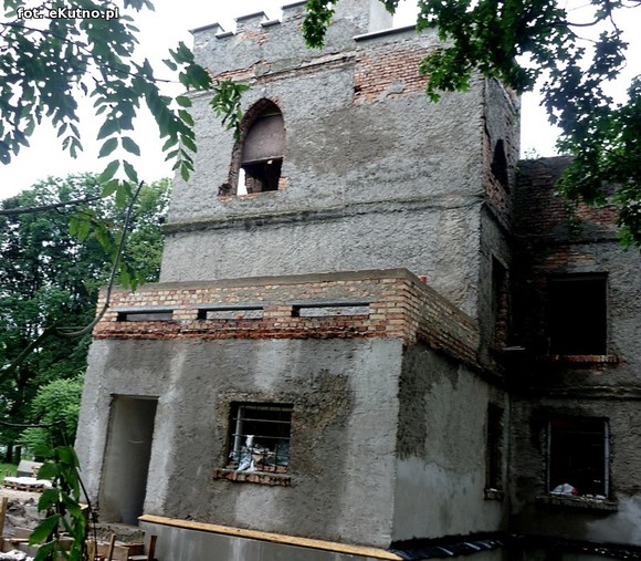 Szlakiem zaniedbanych zabytków powiatu kutnowskiego odc. 10, Łanięta