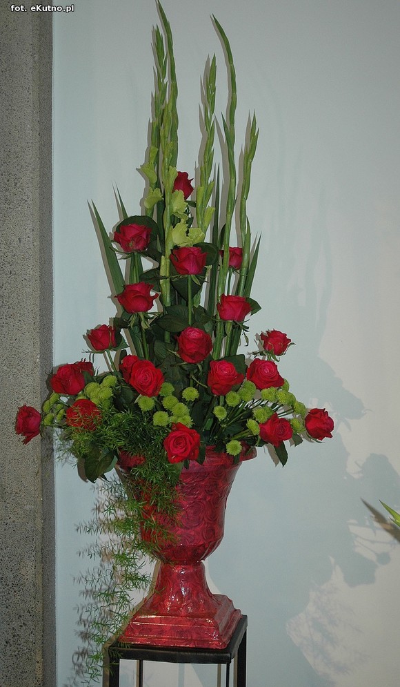 Święto Róży otwarte. Rubinowa rocznica domu kultury i florystyczne aranżacje małżeńskich godów