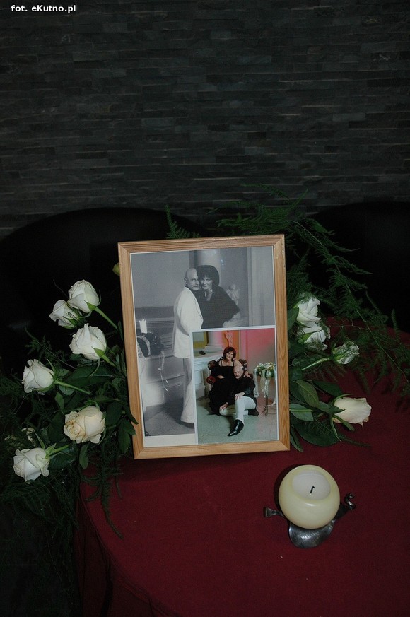 Święto Róży otwarte. Rubinowa rocznica domu kultury i florystyczne aranżacje małżeńskich godów