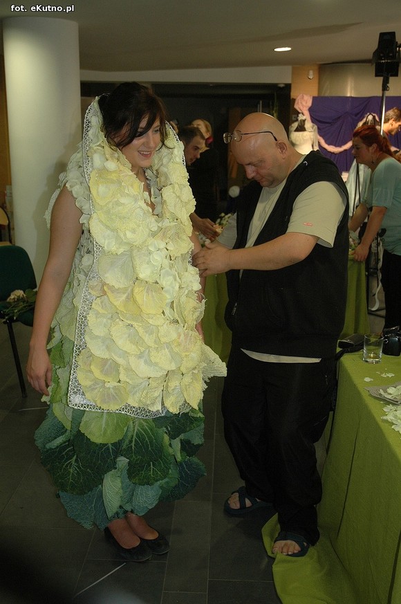 Święto Róży otwarte. Rubinowa rocznica domu kultury i florystyczne aranżacje małżeńskich godów