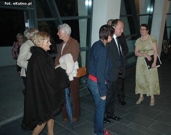 Święto Róży otwarte. Rubinowa rocznica domu kultury i florystyczne aranżacje małżeńskich godów