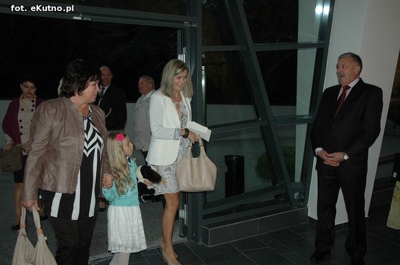 Święto Róży otwarte. Rubinowa rocznica domu kultury i florystyczne aranżacje małżeńskich godów