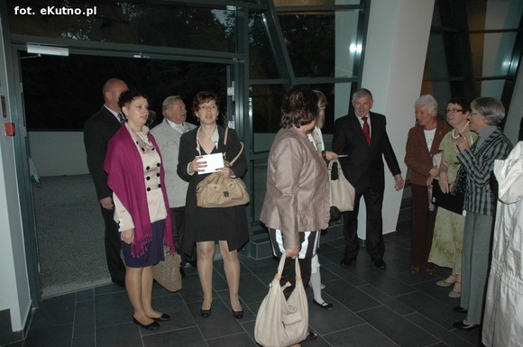 Święto Róży otwarte. Rubinowa rocznica domu kultury i florystyczne aranżacje małżeńskich godów