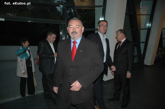 Święto Róży otwarte. Rubinowa rocznica domu kultury i florystyczne aranżacje małżeńskich godów