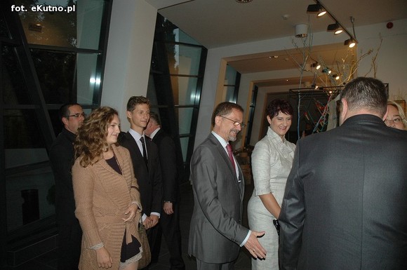 Święto Róży otwarte. Rubinowa rocznica domu kultury i florystyczne aranżacje małżeńskich godów