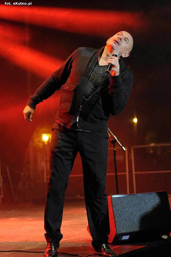 Marcin Daniec ze swadą o polskiej piłce nożnej, kutnowskim dworcu i autostradach