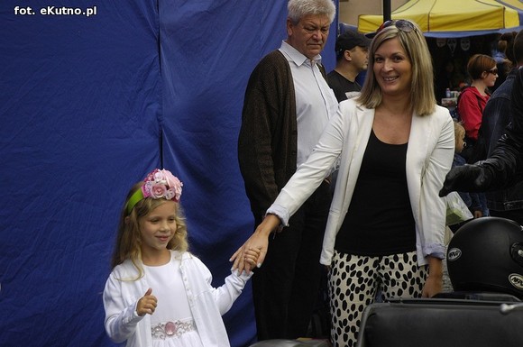 Królowa Róż i Królewna Różyczka przejęły władzę. Bawmy się na 38. Święcie Róży