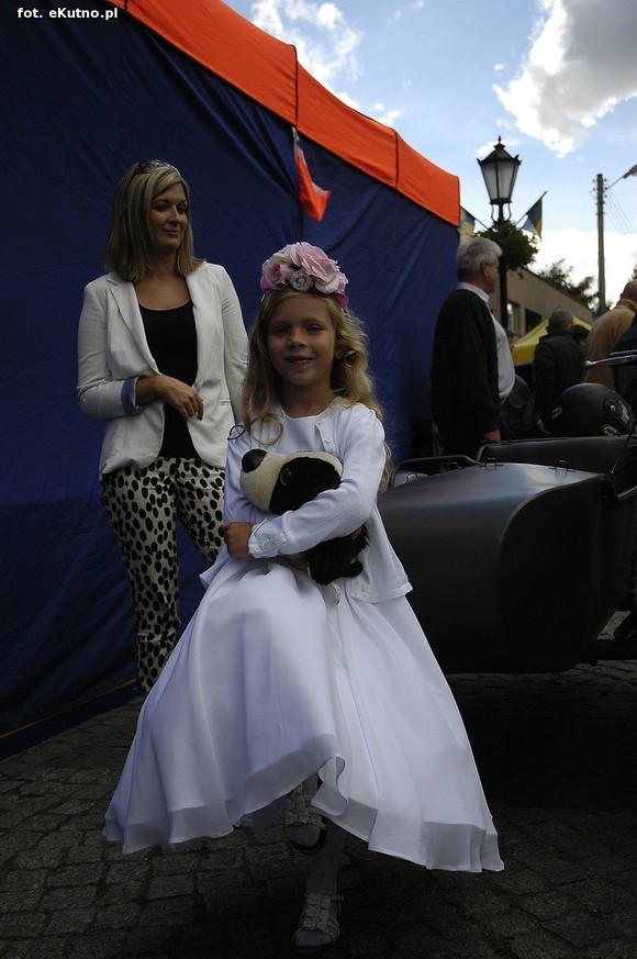 Królowa Róż i Królewna Różyczka przejęły władzę. Bawmy się na 38. Święcie Róży