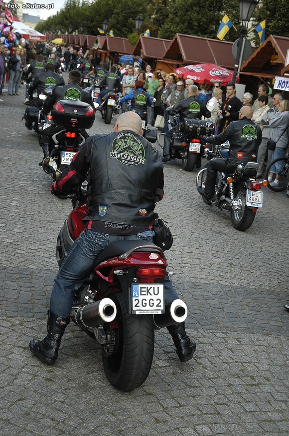 Królowa Róż i Królewna Różyczka przejęły władzę. Bawmy się na 38. Święcie Róży