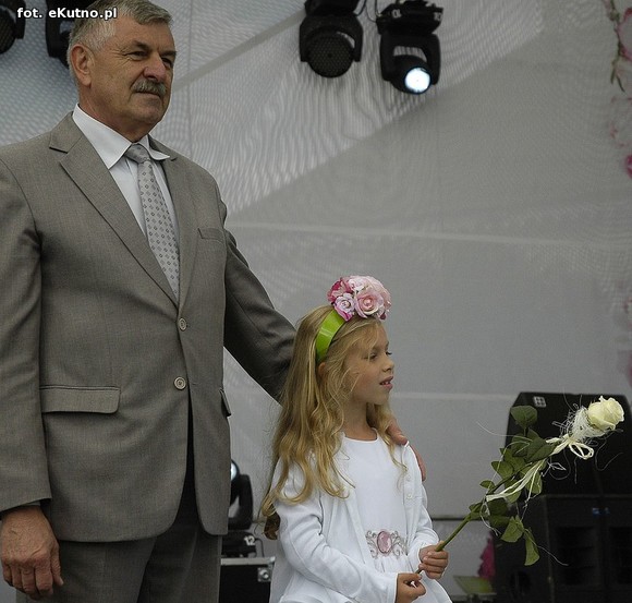 Królowa Róż i Królewna Różyczka przejęły władzę. Bawmy się na 38. Święcie Róży