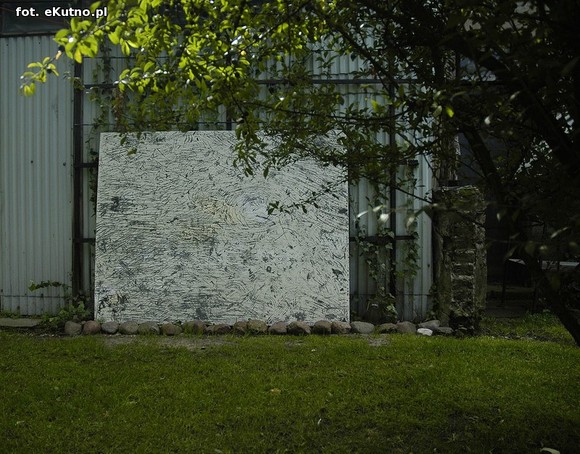 Obrazy. Natura. Obrazy Aleksandry Gieragi na pałacowym dziedzińcu