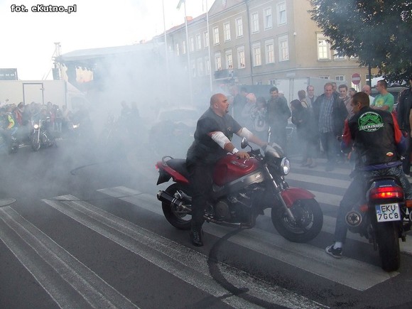 Ryk silników i swąd palonej gumy z Green Snakes Kutno