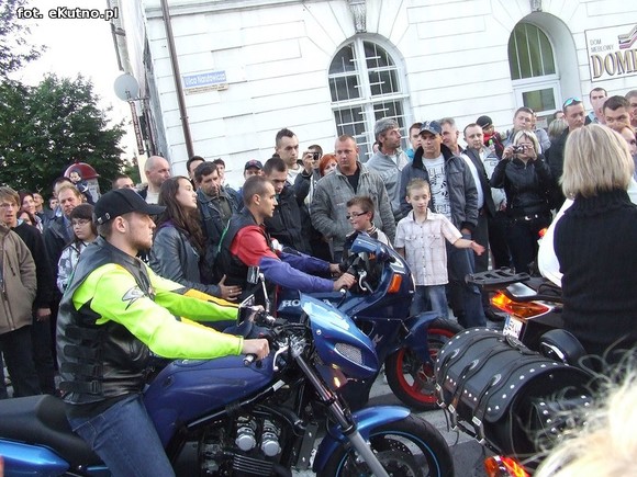 Ryk silników i swąd palonej gumy z Green Snakes Kutno