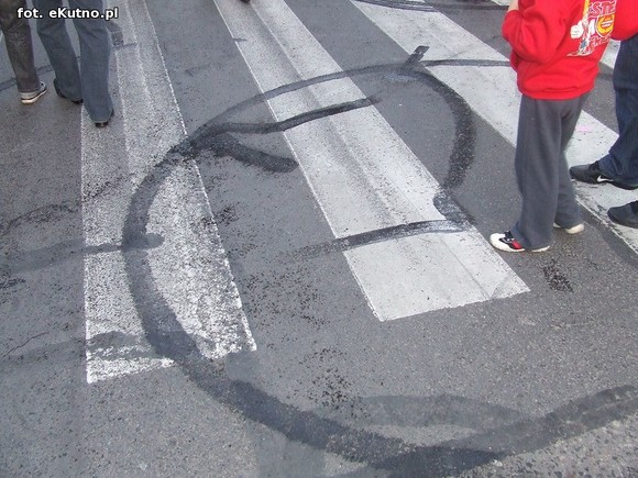 Ryk silników i swąd palonej gumy z Green Snakes Kutno