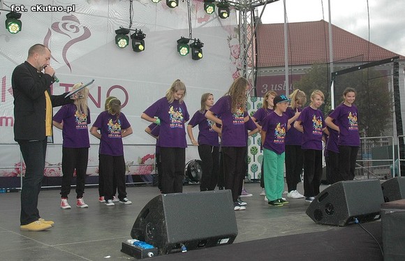 Bielawa i Kutno tryumfują na Kwietniku. 30 lat pracy Kasi Karolak-Rojewskiej