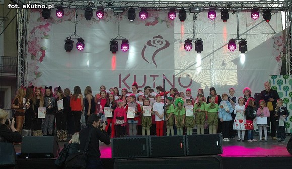 Bielawa i Kutno tryumfują na Kwietniku. 30 lat pracy Kasi Karolak-Rojewskiej