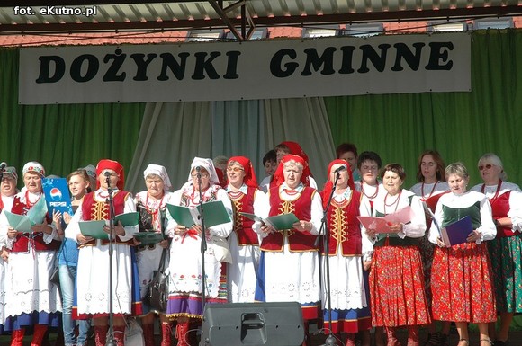 Szczęść Boże rolnikom. Dożynki w Krzyżanowie