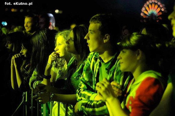 Pod patronatem eKutno.pl: Gwiazdy różanej gorącej nocy