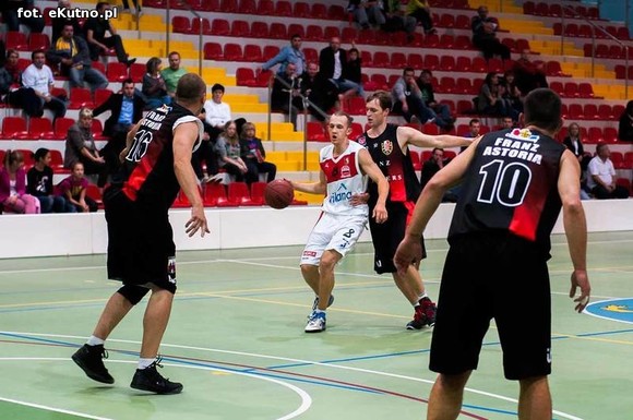 AZS WSGK Polfarmex Kutno wygrywa z KS Księżak