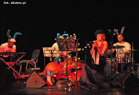 Pola Amber świeciła prawdziwym złotem podczas pierwszego dnia Boomu Kultury