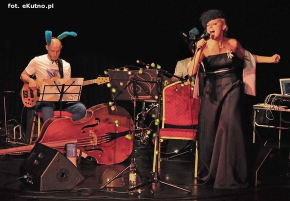 Pola Amber świeciła prawdziwym złotem podczas pierwszego dnia Boomu Kultury